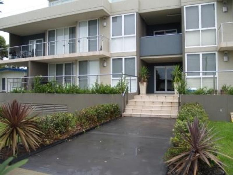 1/114a Quay Road, Callala Beach NSW 2540