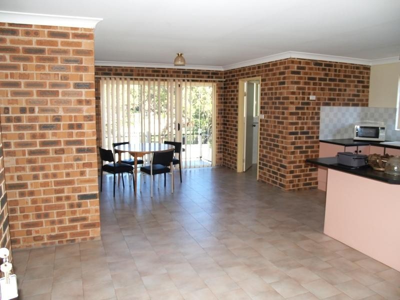 3/3 Parkes Crescent, Callala Beach NSW 2540