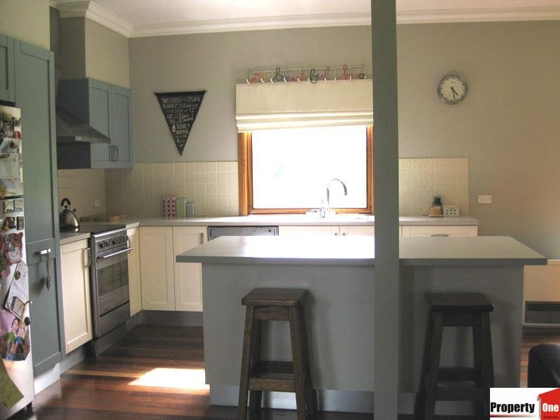 17 Carrington Road CAMBEWARRA 2540, Cambewarra NSW 2540