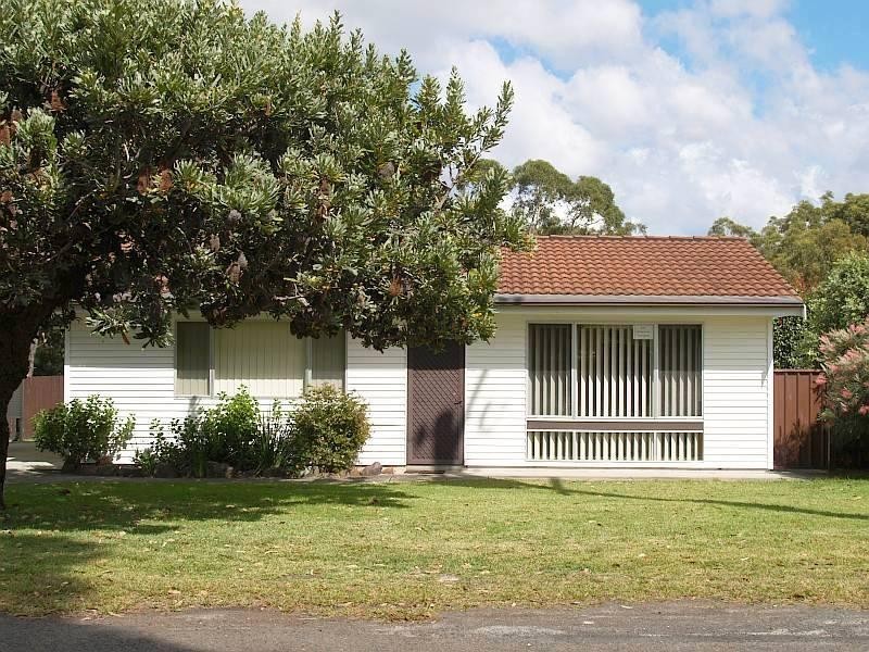 19 Parkes Crescent, Callala Beach NSW 2540