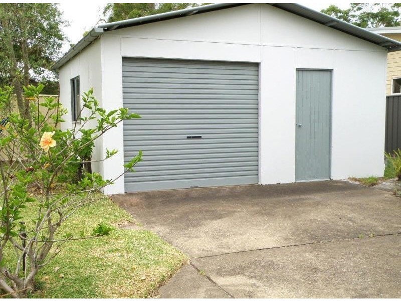 104 Watts Road, Callala Beach NSW 2540