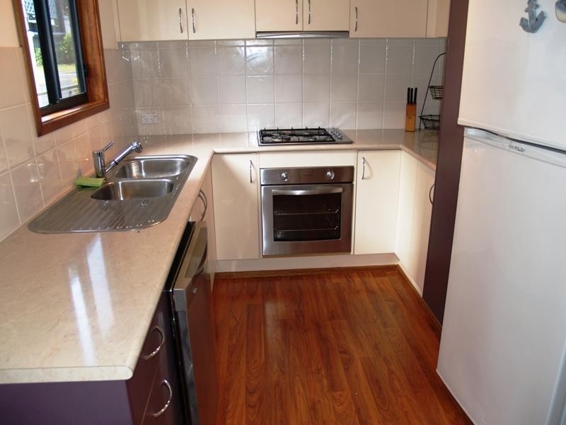 33 Mitchell Road, Callala Bay NSW 2540