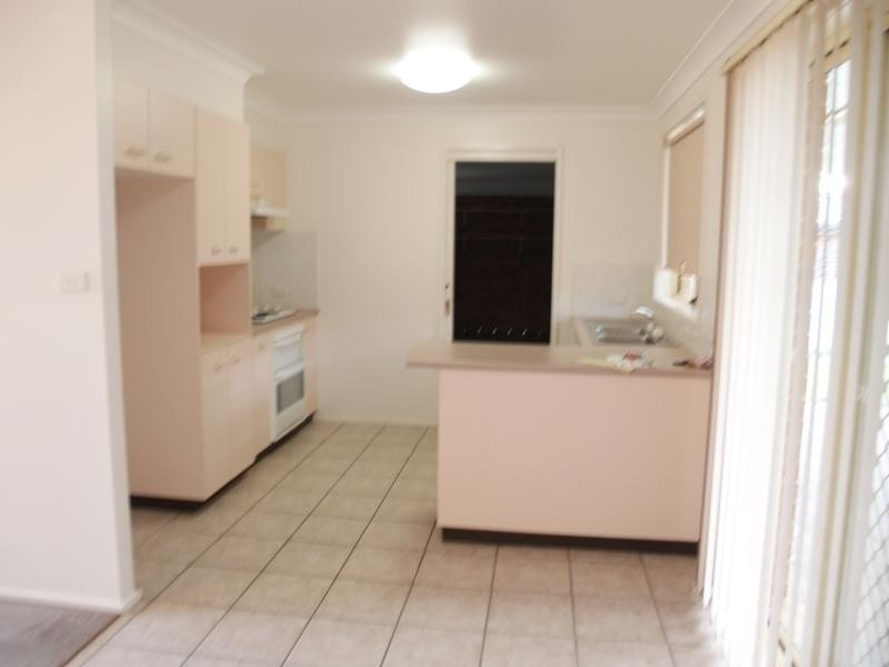 47 Robinia Way, Worrigee NSW 2540
