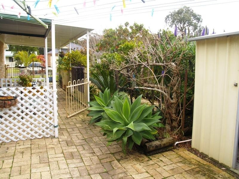 2 Stott Crescent, Callala Bay NSW 2540