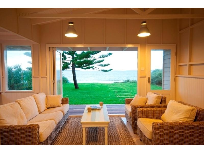 67 Quay Road, Callala Beach NSW 2540