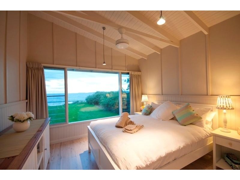 67 Quay Road, Callala Beach NSW 2540