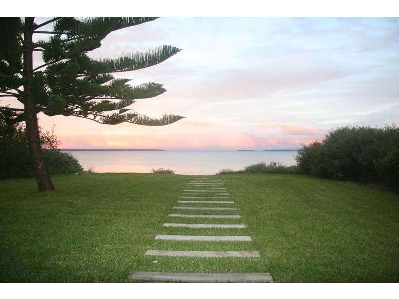 67 Quay Road, Callala Beach NSW 2540