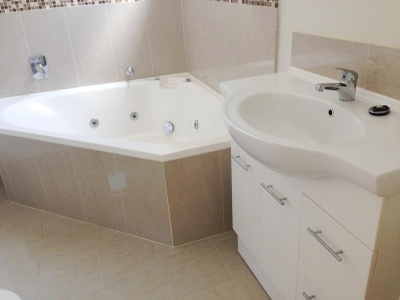 4a/27D Gowlland Crescent, Callala Bay NSW 2540