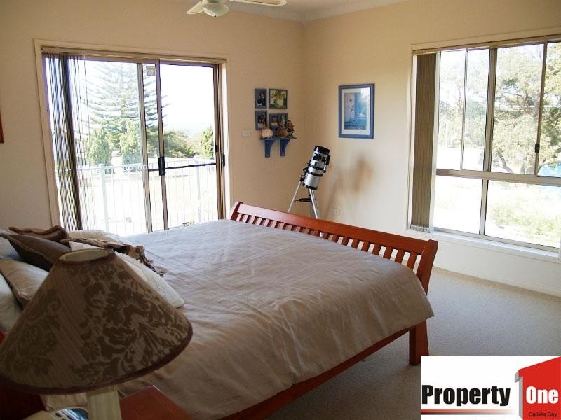2 Sir Henry Crescent, Callala Beach NSW 2540