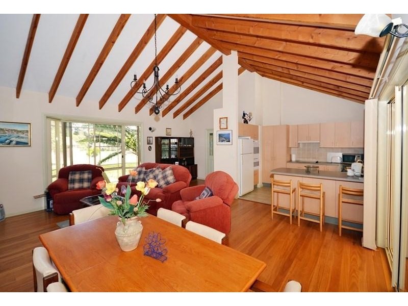 85 Watts Street, Callala Bay NSW 2540