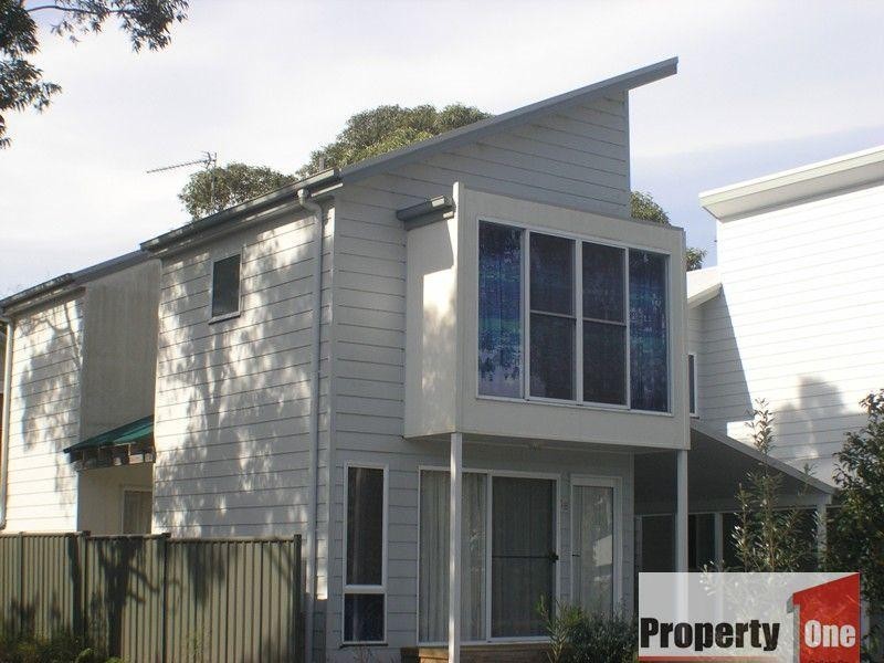 18 Sandlewood Cove, Callala Beach NSW 2540