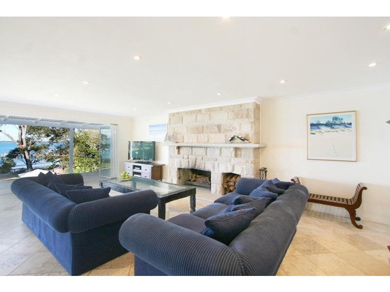 36 Boorawine Terrace, Callala Bay NSW 2540