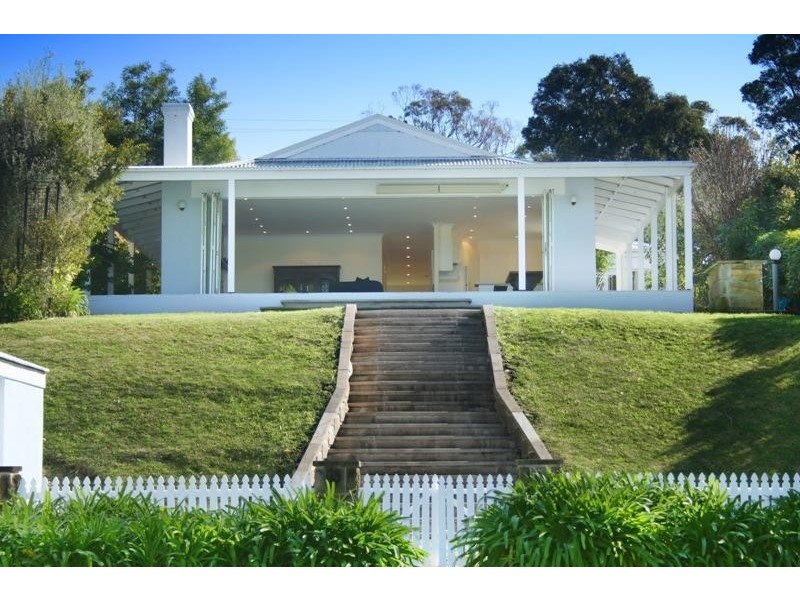 36 Boorawine Terrace, Callala Bay NSW 2540