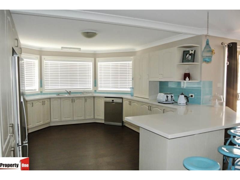 71 Sheaffe  Street, Callala Bay NSW 2540