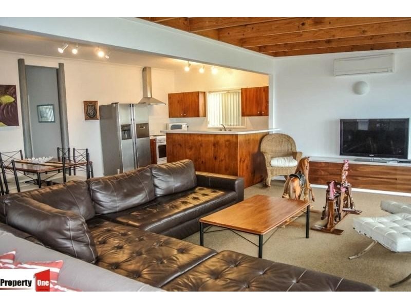 232 Penguins Head Road, Culburra Beach NSW 2540