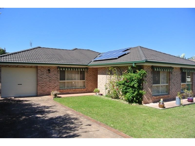 40 Hollingsworth Crescent, Callala Bay NSW 2540