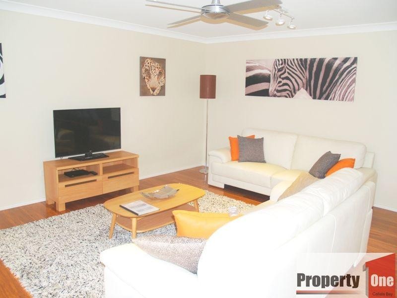 25 Caffrey Circuit, Callala Beach NSW 2540