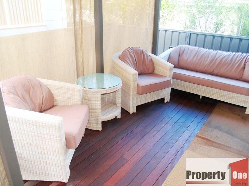 25 Caffrey Circuit, Callala Beach NSW 2540