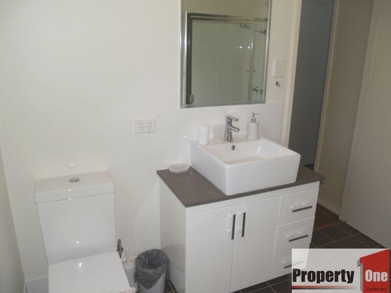 25 Caffrey Circuit, Callala Beach NSW 2540