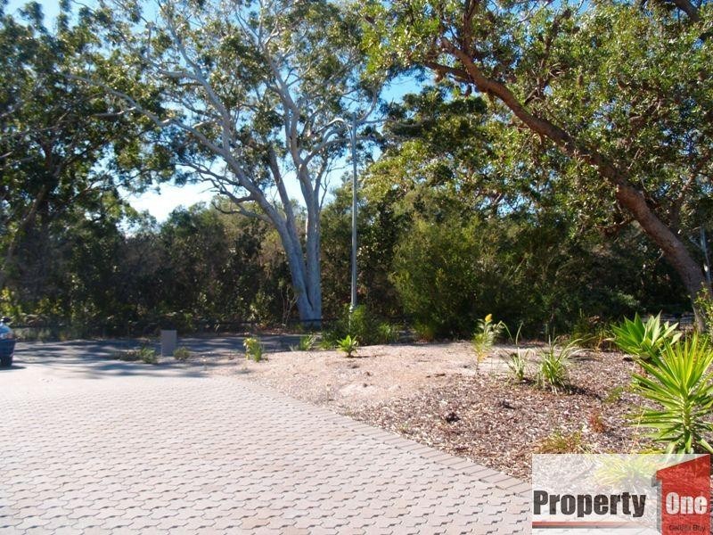 25 Caffrey Circuit, Callala Beach NSW 2540