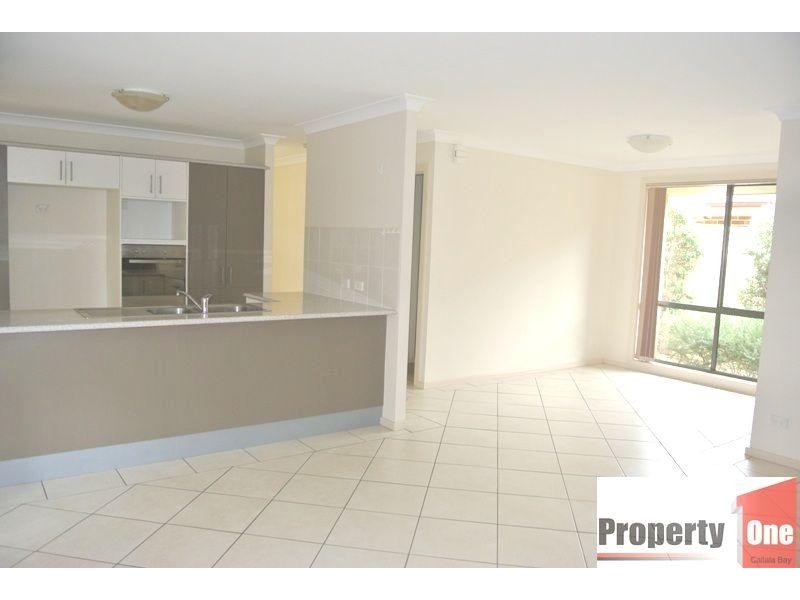 8 Gowlland Crescent, Callala Bay NSW 2540