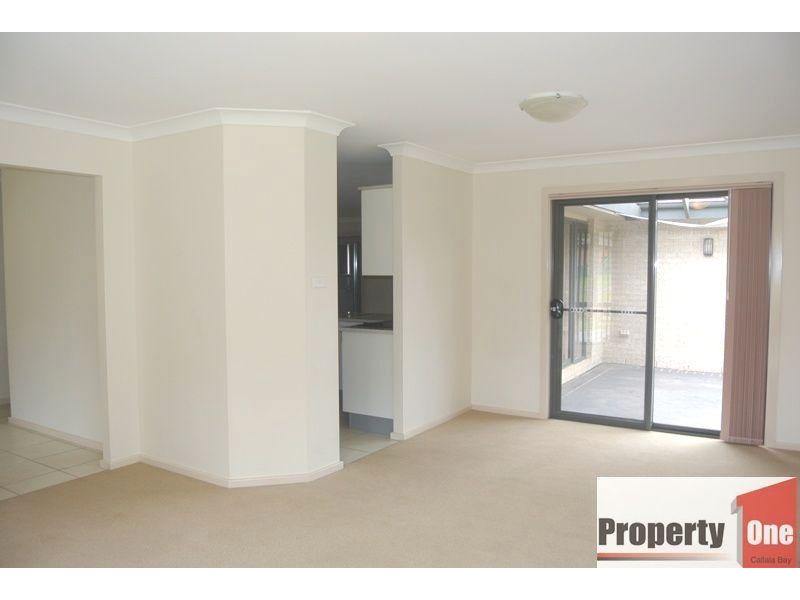 8 Gowlland Crescent, Callala Bay NSW 2540