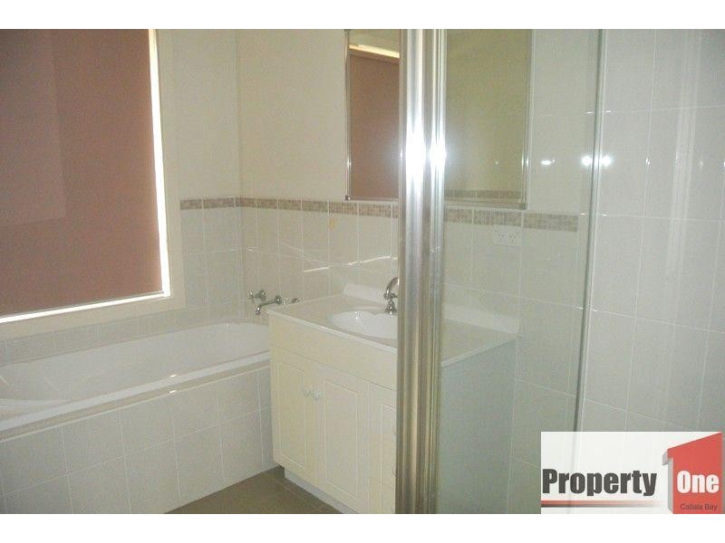 8 Gowlland Crescent, Callala Bay NSW 2540