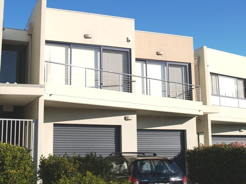 1A/27D Gowlland  Crescent, Callala Bay NSW 2540