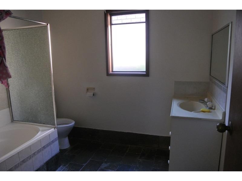 12 Lackersteen Street, Callala Bay NSW 2540