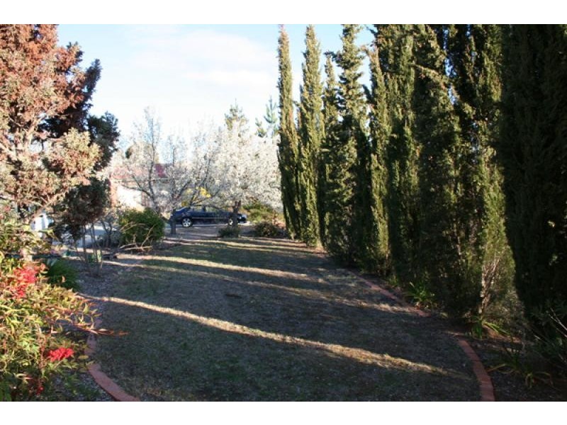 8 Bee Place ISAACS 2607, Isaacs ACT 2607