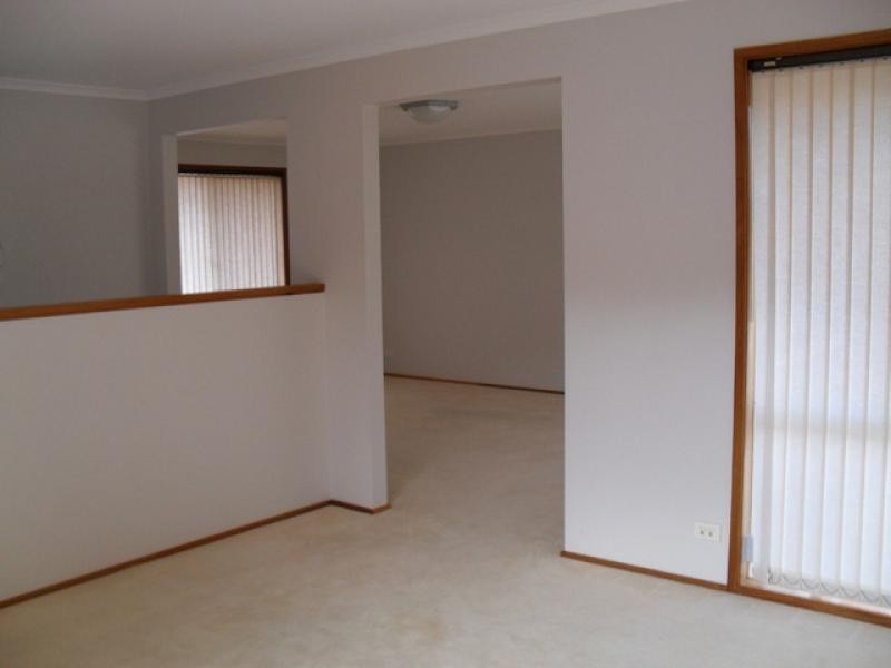 8 Bee Place ISAACS 2607, Isaacs ACT 2607