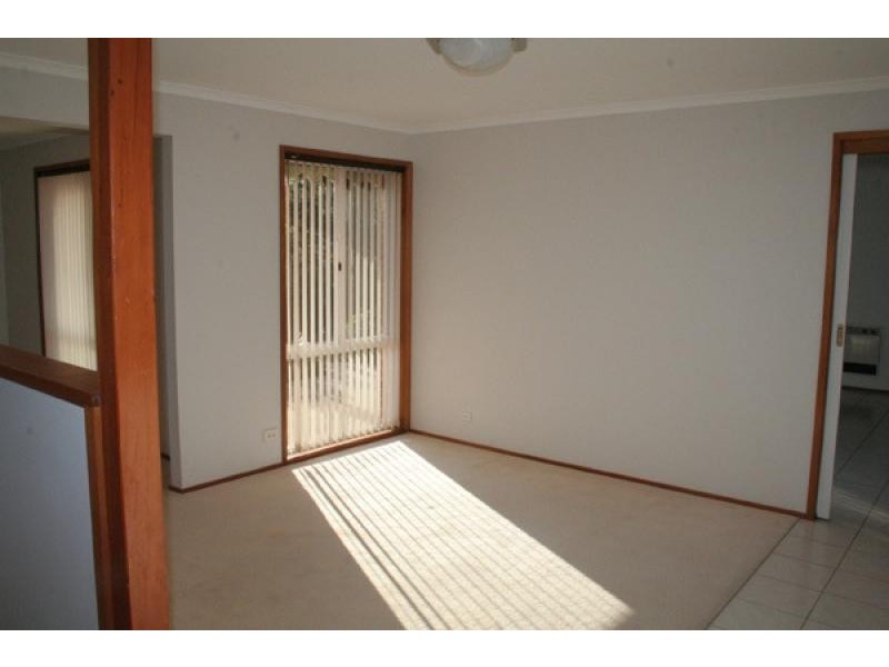 8 Bee Place ISAACS 2607, Isaacs ACT 2607