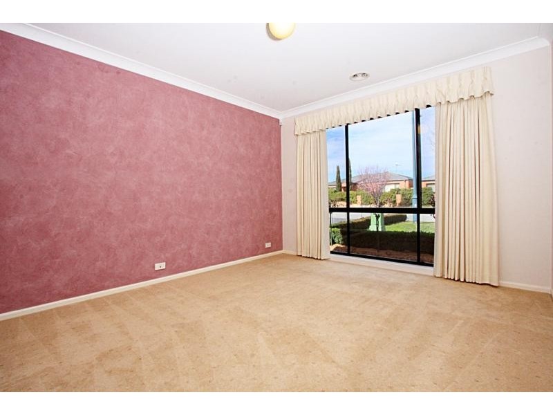 15 Dame Zara Street, Gungahlin ACT 2912