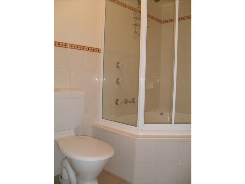 14/23 Aspinall Street, Watson ACT 2602