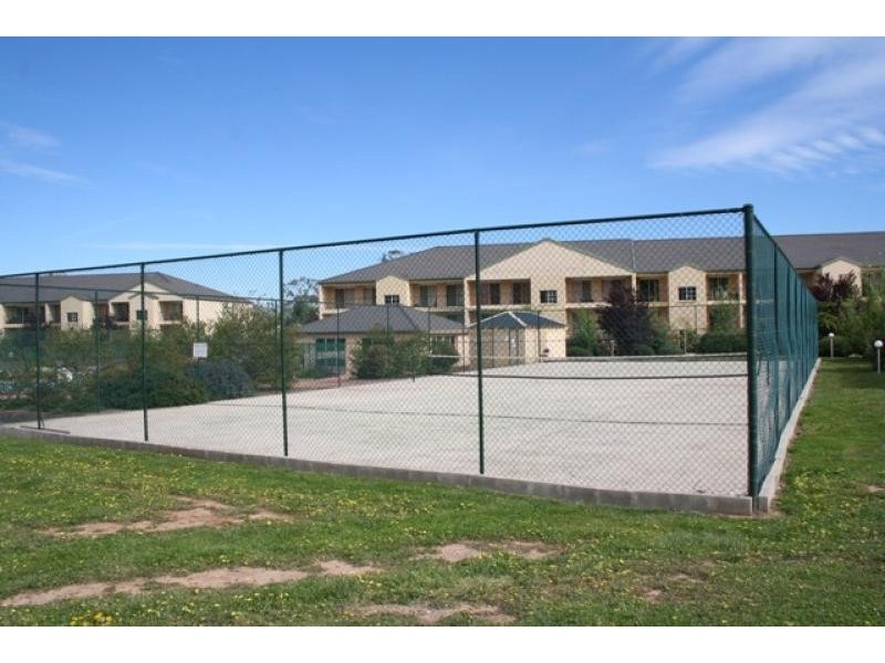 14/23 Aspinall Street, Watson ACT 2602