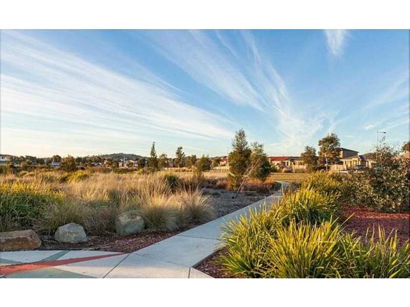 5/4 Jeff Snell Crescent, Dunlop ACT 2615