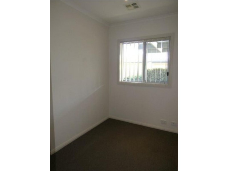 45 Amy Ackman Street, Forde ACT 2914