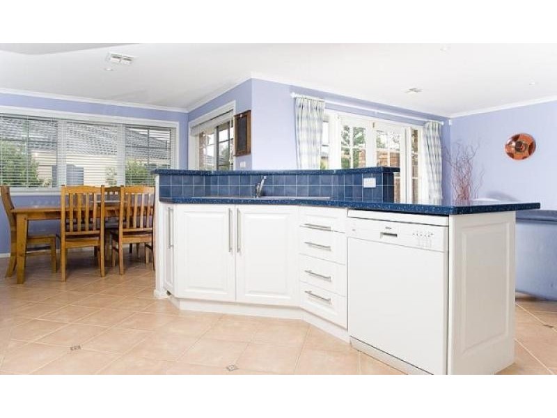 16 Hendry Close, Nicholls ACT 2913