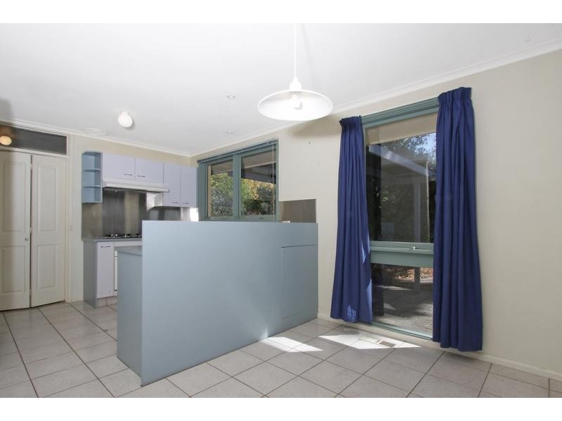 14 Shenton Crescent, Stirling ACT 2611