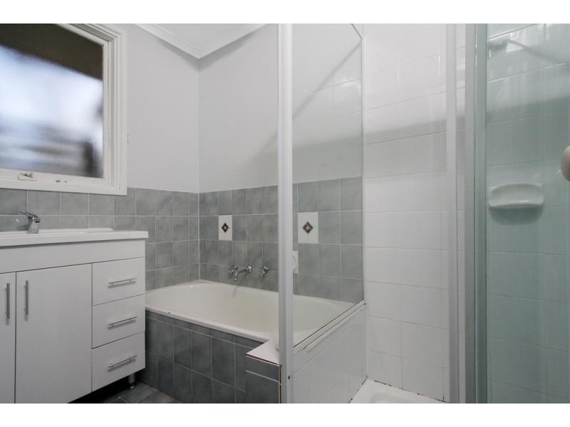 14 Shenton Crescent, Stirling ACT 2611
