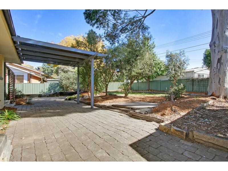 14 Shenton Crescent, Stirling ACT 2611