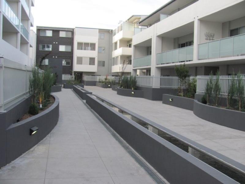 219/142 Anketell Street, Greenway ACT 2900