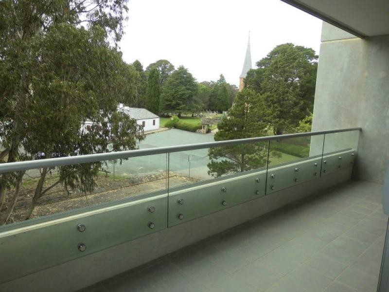 25/43 Constitution Avenue, Reid ACT 2612