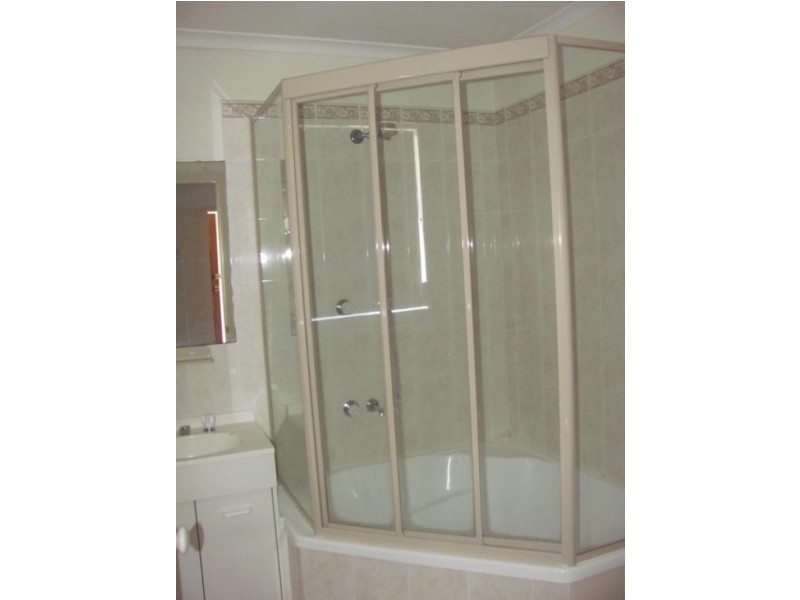 2/4 Cassidy Close, Holt ACT 2615