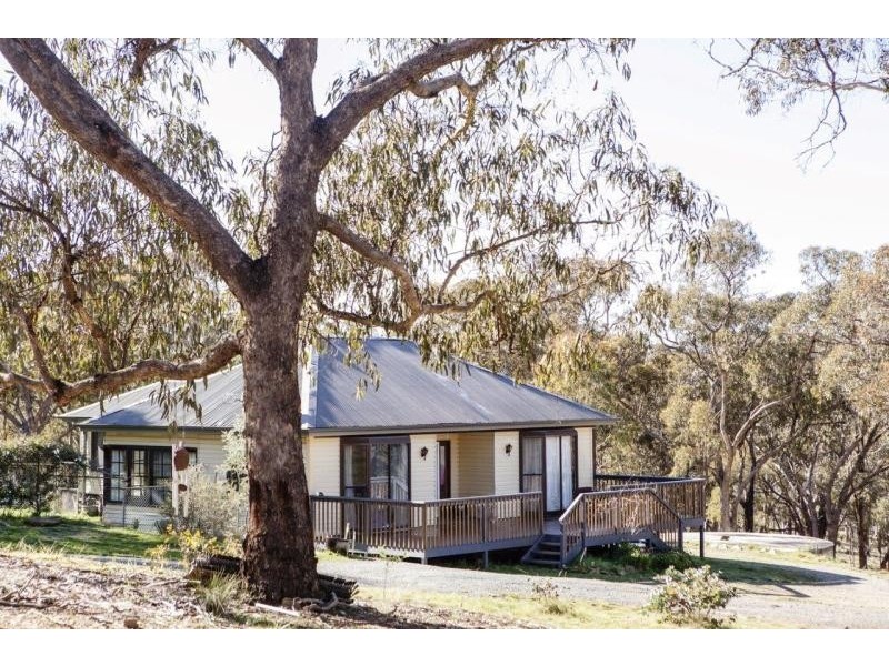 142 Macs Reef Road, Bywong NSW 2621