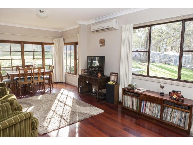 142 Macs Reef Road, Bywong NSW 2621