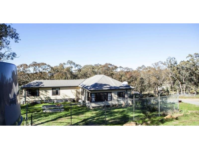 142 Macs Reef Road, Bywong NSW 2621