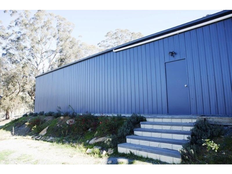 142 Macs Reef Road, Bywong NSW 2621