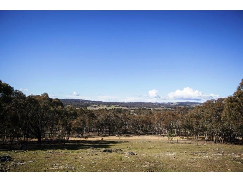 142 Macs Reef Road, Bywong NSW 2621