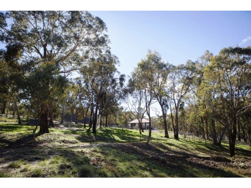 142 Macs Reef Road, Bywong NSW 2621